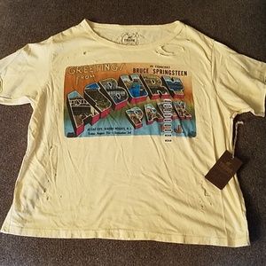 *New* Medium TRUNK Concert T-Shirt